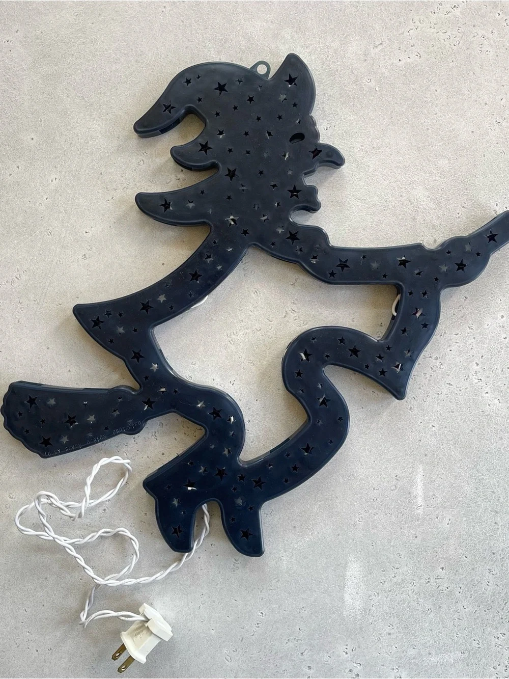 Vintage Witch Halloween Wall Mounted Plug-In Wall Light Plastic Silhouette Fall